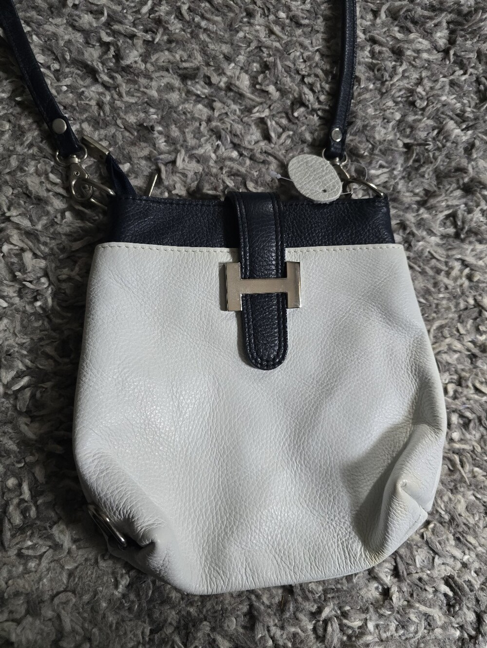 Women's White & Navy Blue Crossbody Shoulder Bag